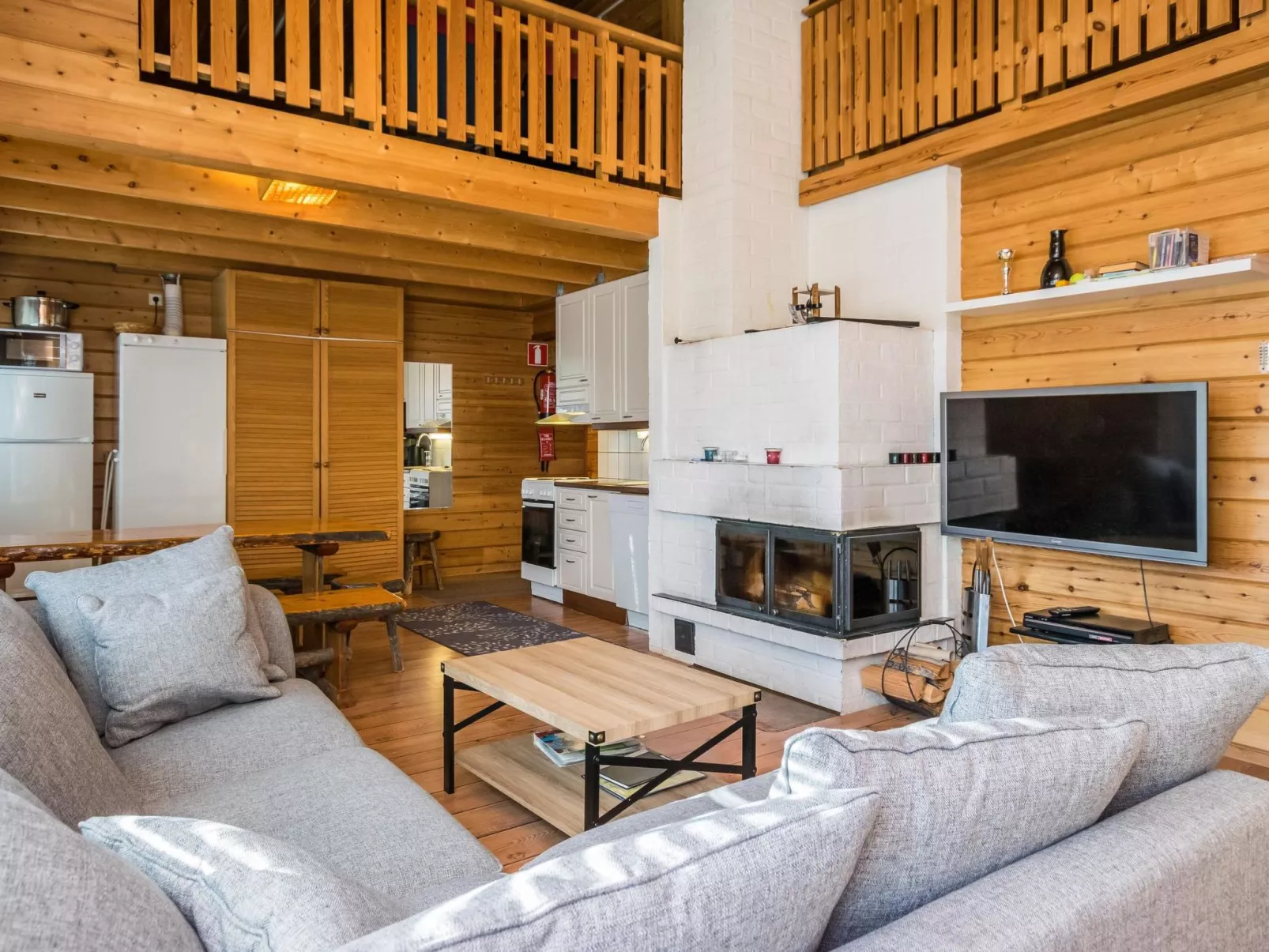 Hirvasaho b 2-Dedans