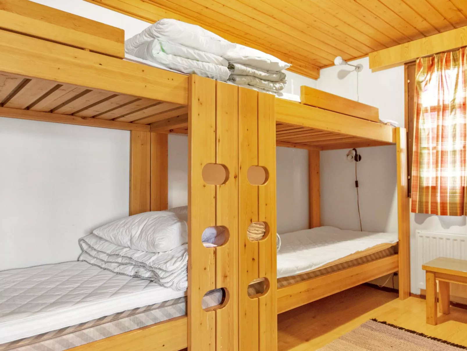 Saarihely b 13-Inside