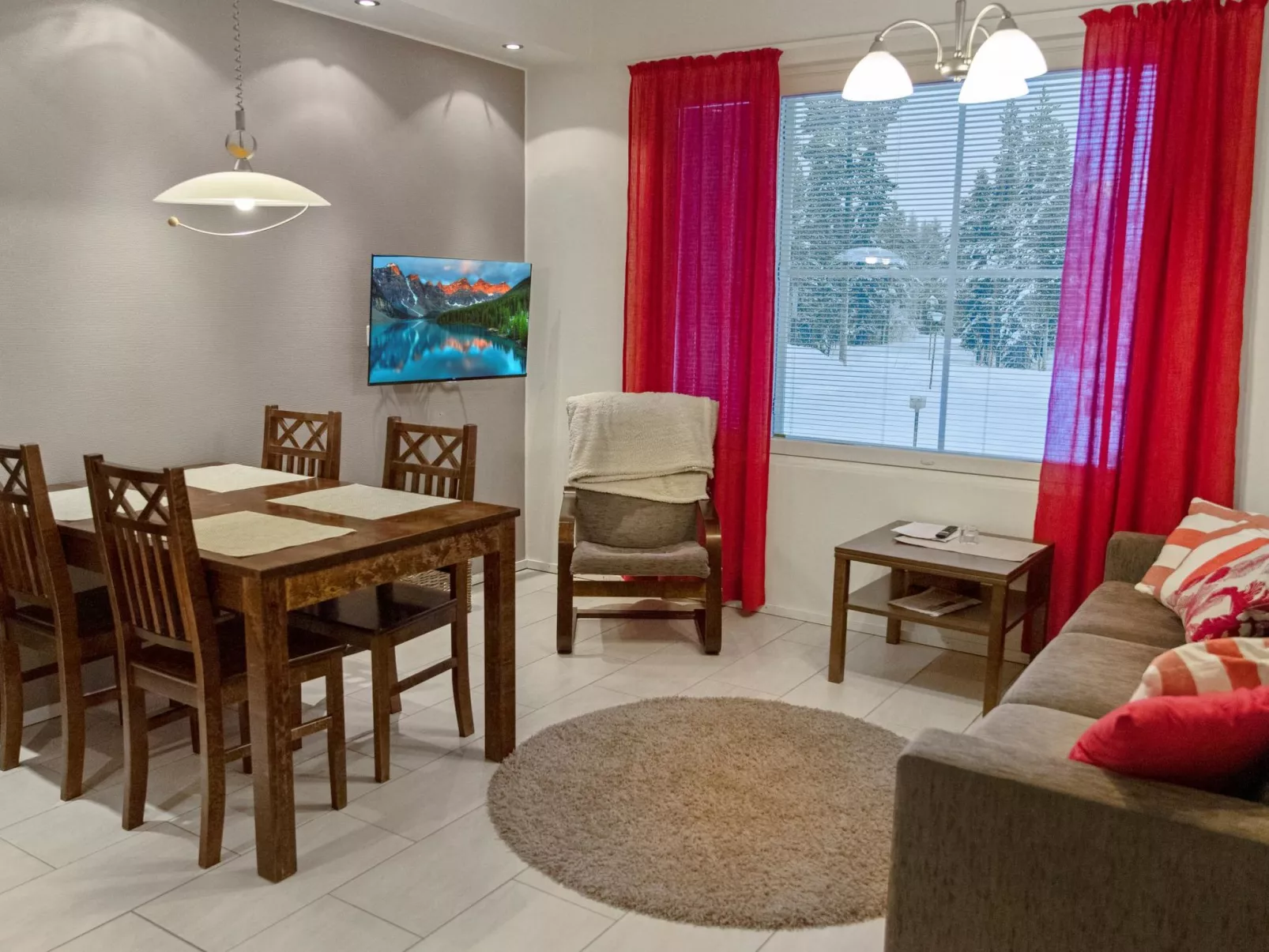 Yllästar 3 as 509-Dedans