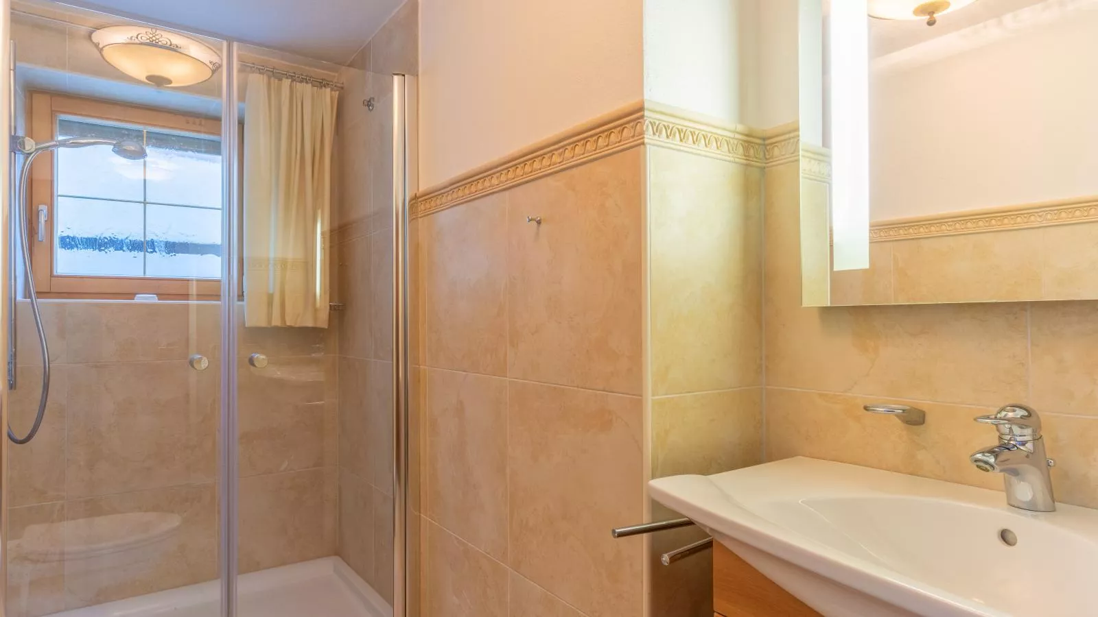 Haus am Bad-Bathroom