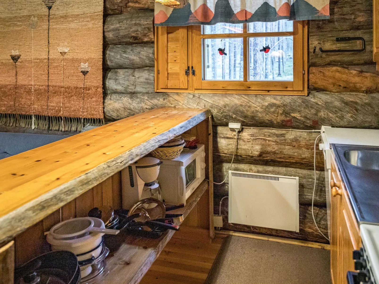 Ylläsnäkyy 7 / karkelo-Inside