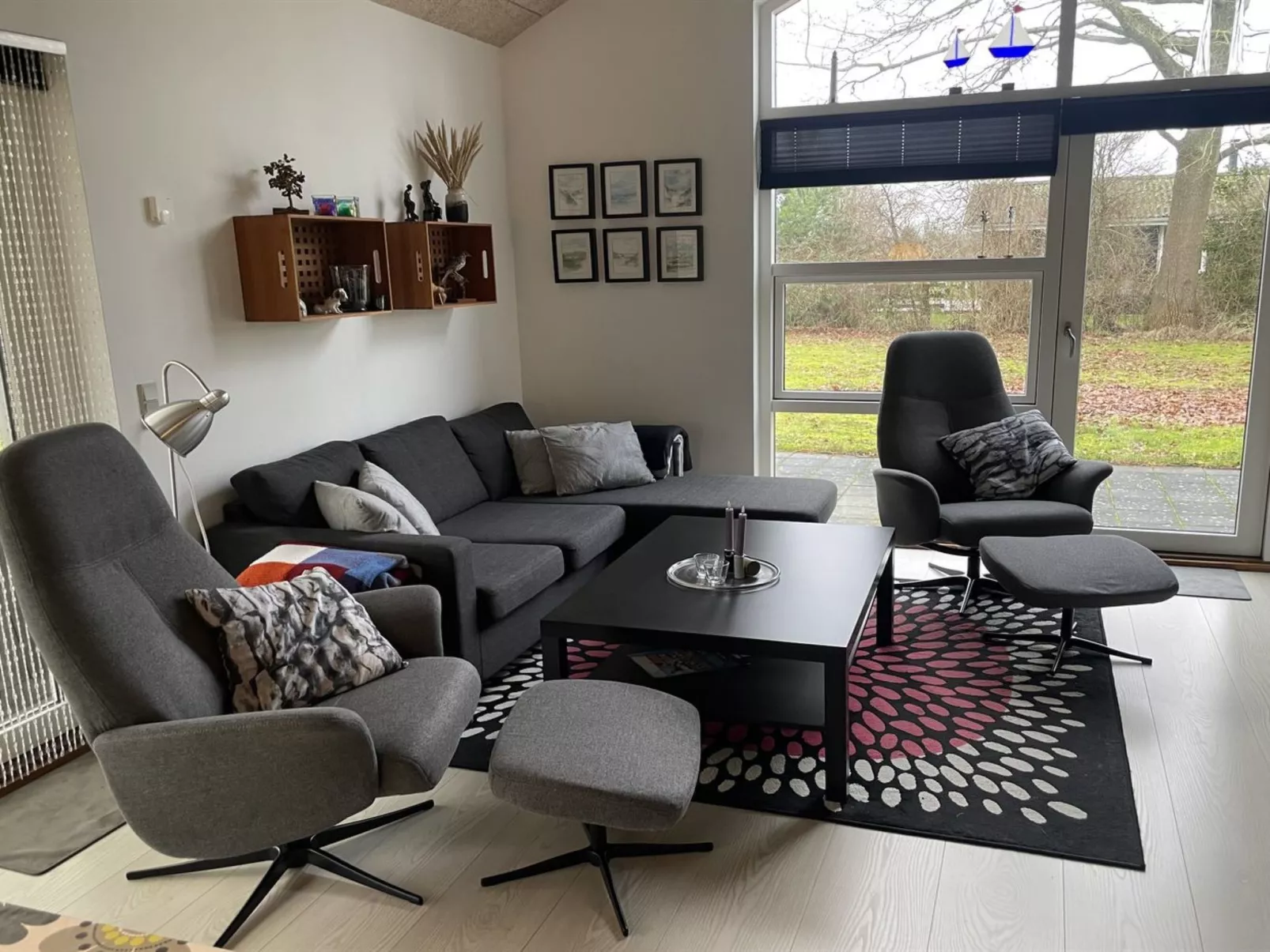 "Bisera" -  from the sea-Inside