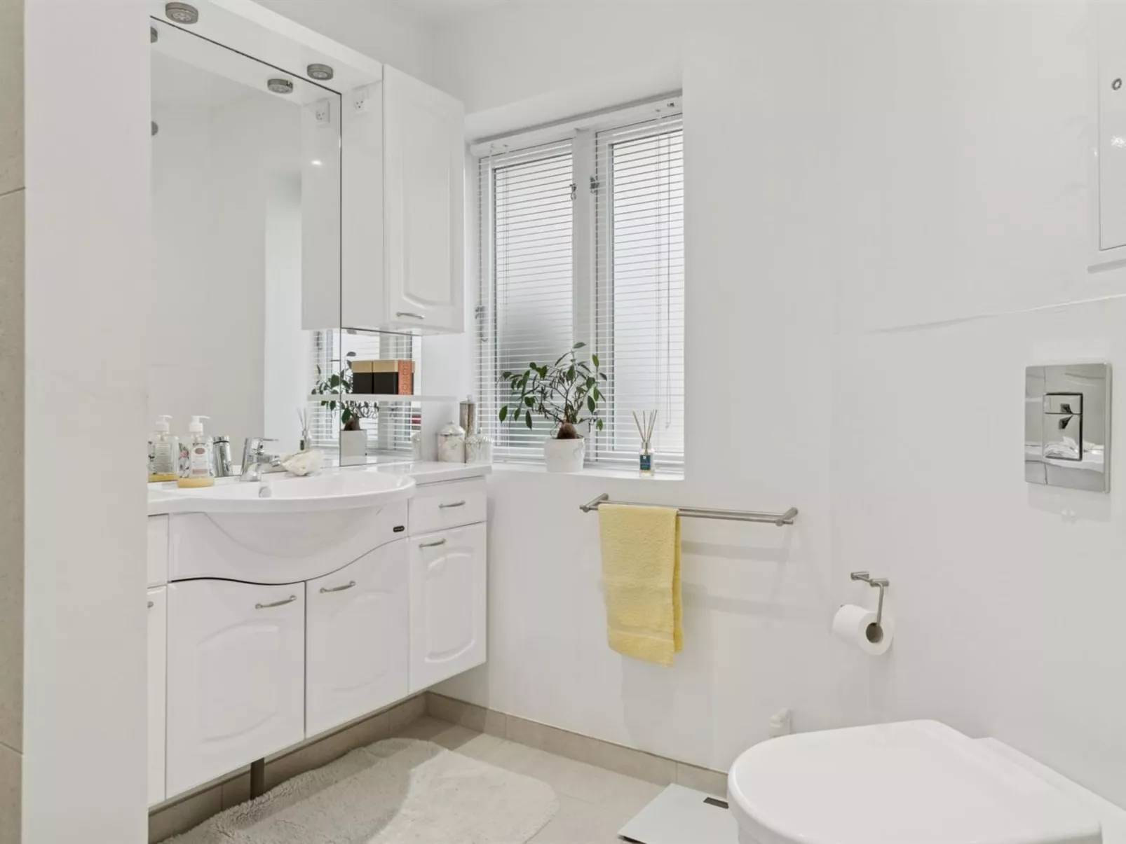 "Jenvold" - 950m from the sea-Inside