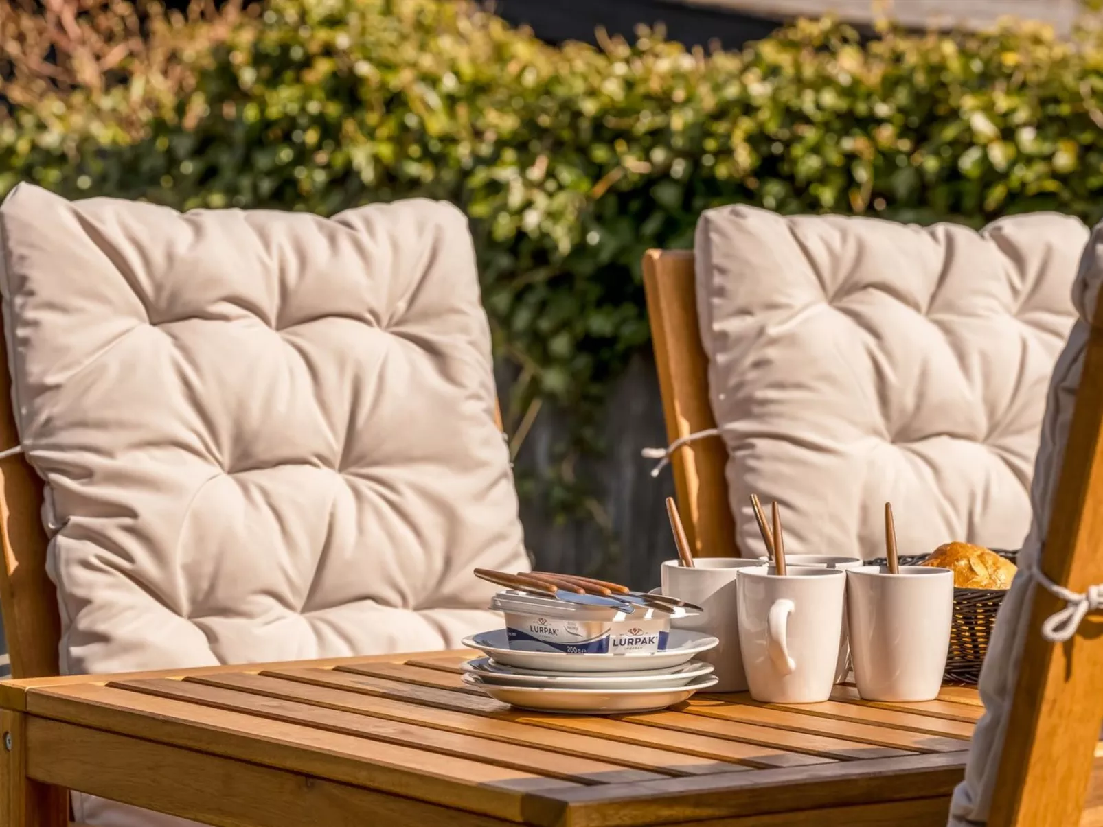 "Bara" -  from the sea-Draußen