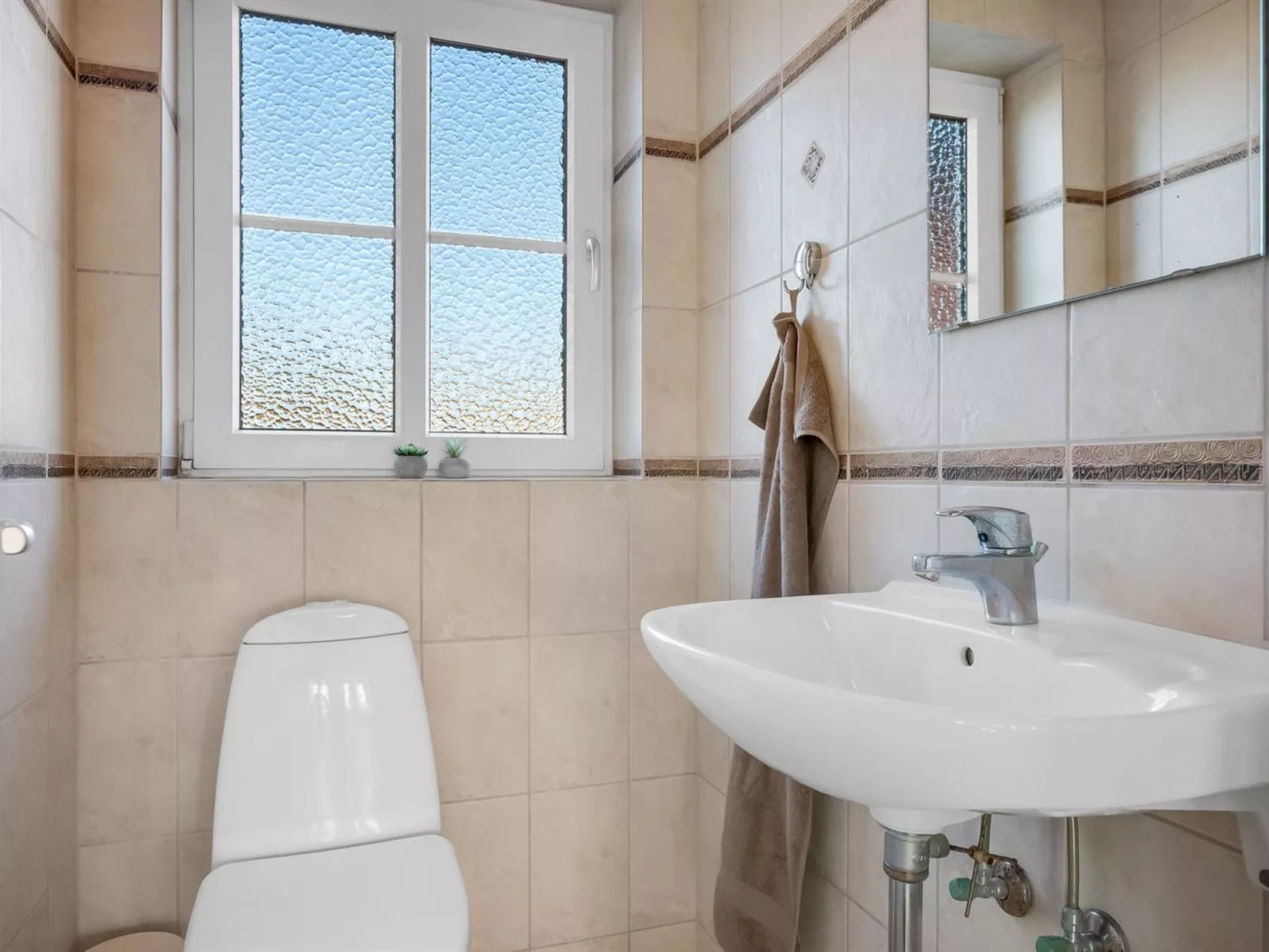 "Gytha" - 75m from the sea-Drinnen