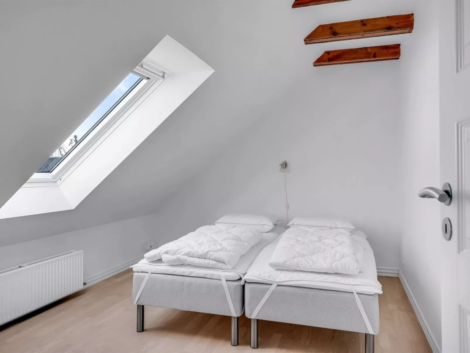 "Evamaria" - 150m to the fjord-Inside