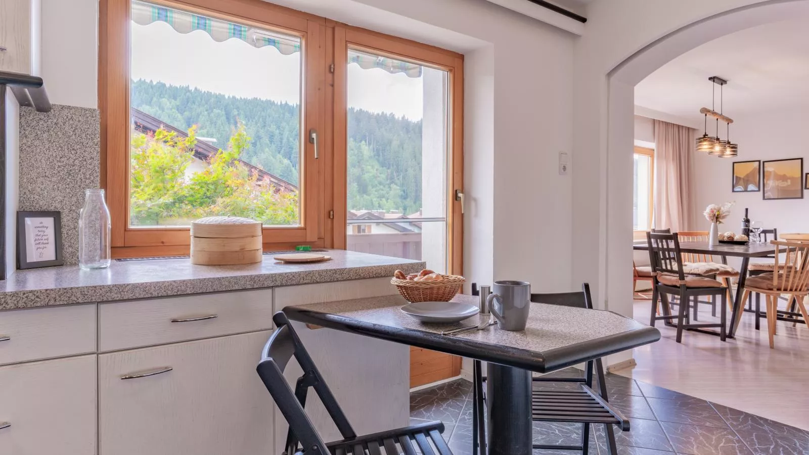 Tirola Stadl Lois-Kitchen