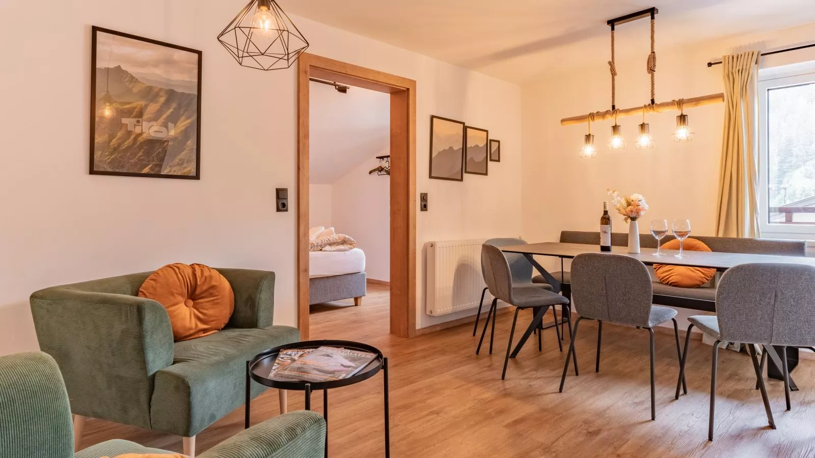 Tirola Stadl Hansl-Salon