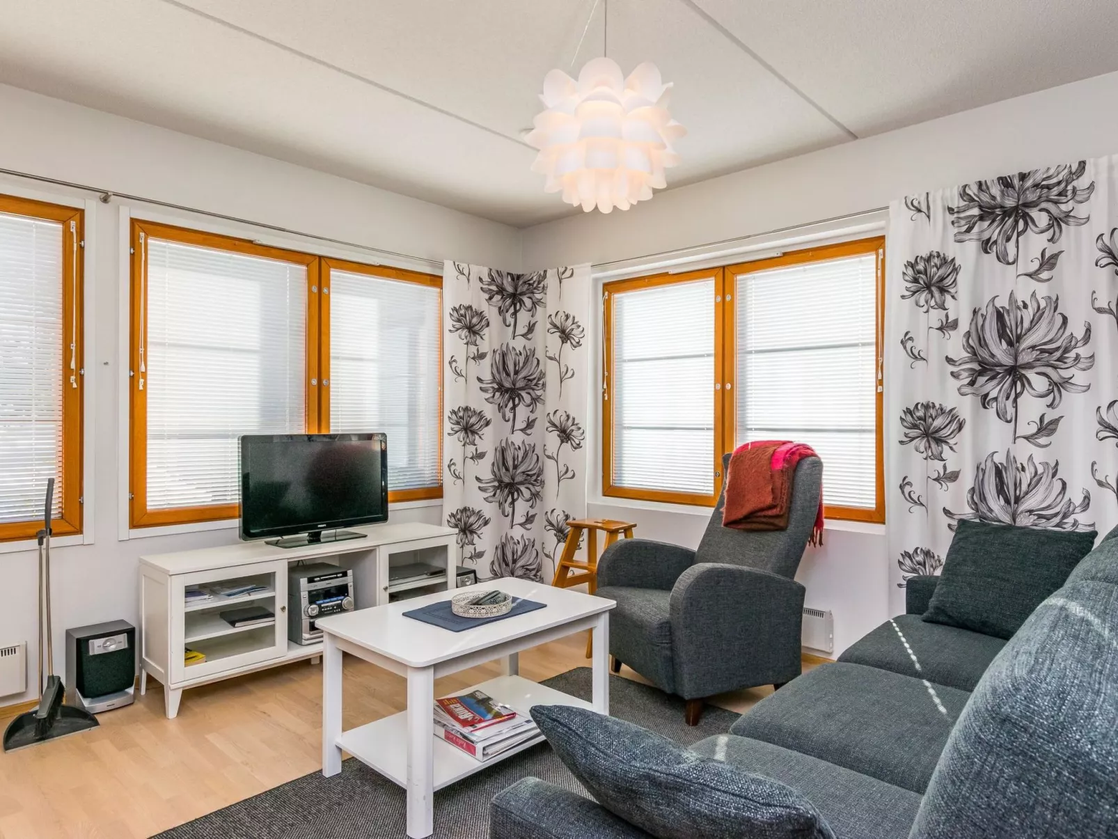 Karhunvartijan kota b1-Dedans