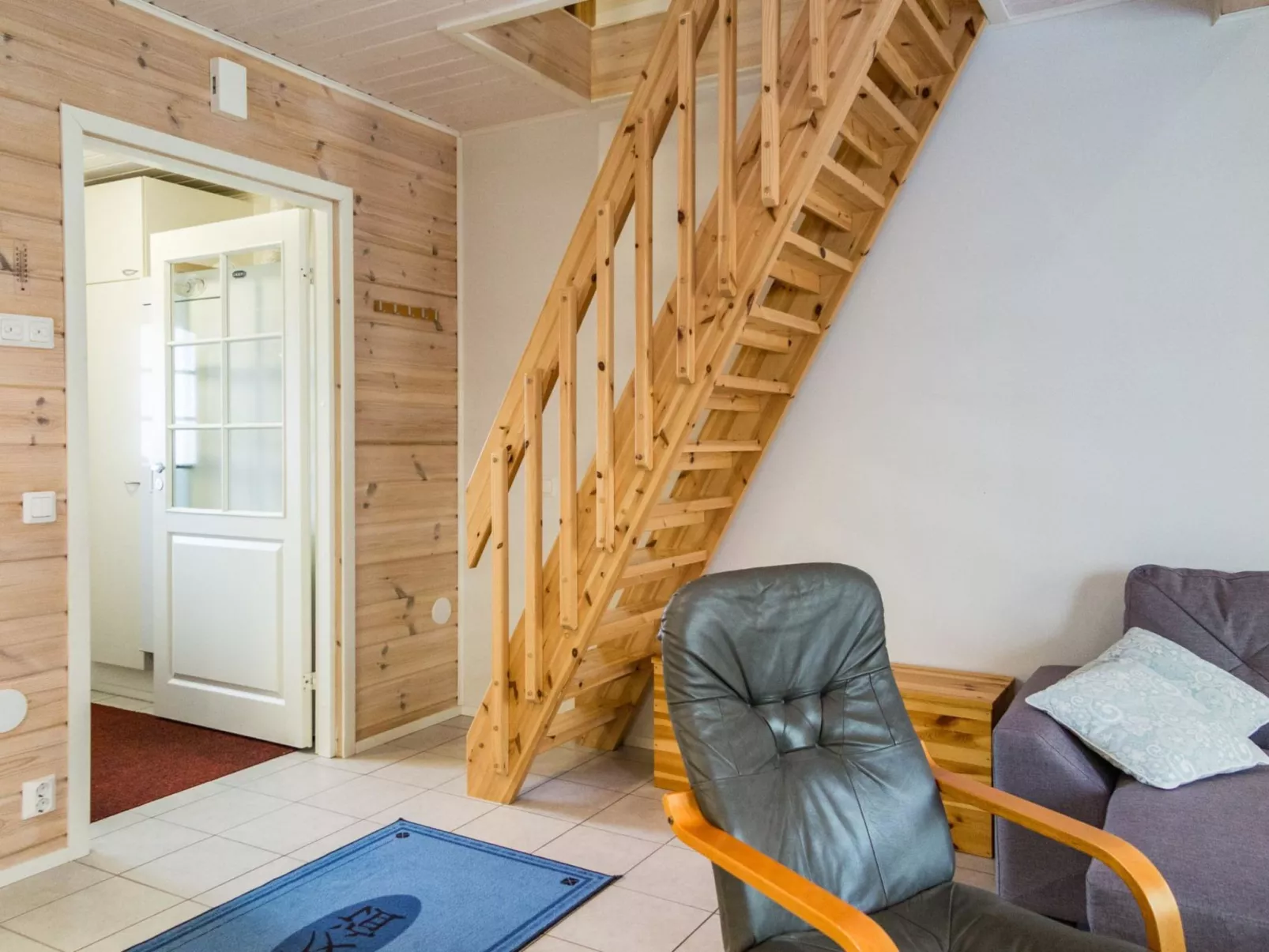 Karitahko a 5-Dedans