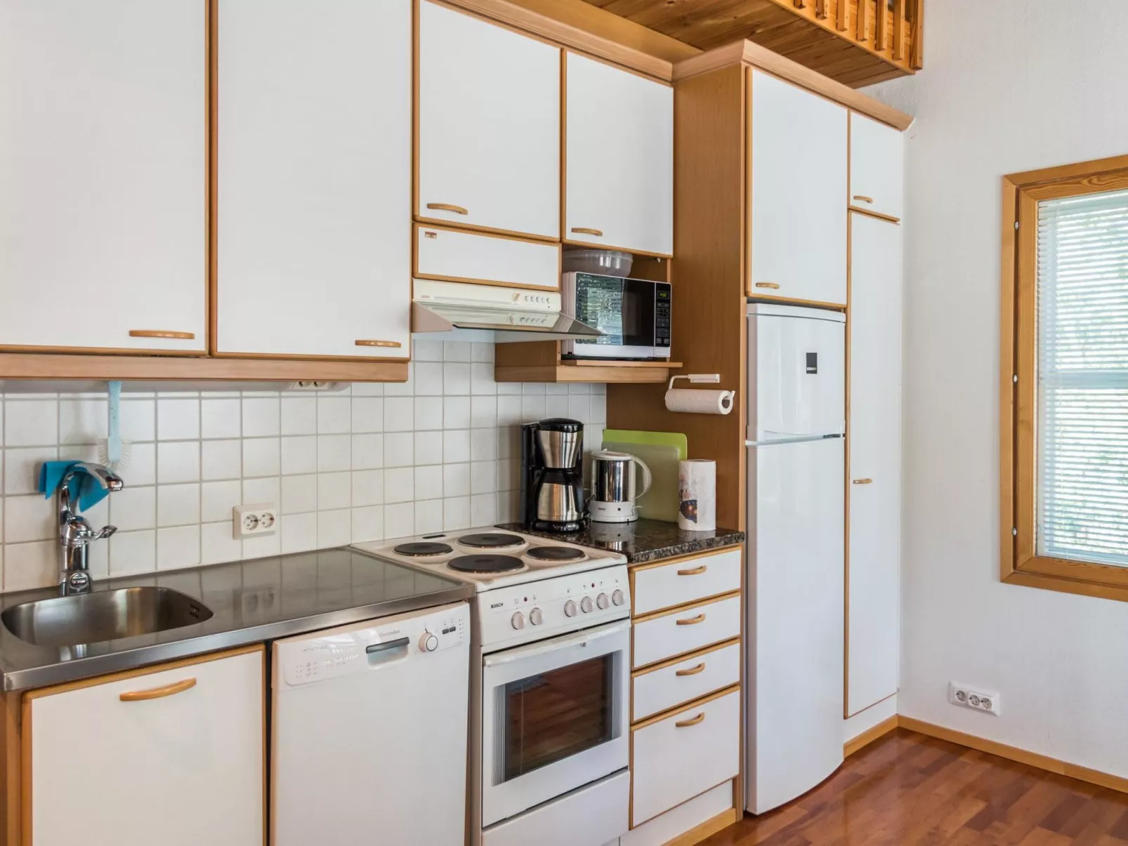 Latukatti 5 c-Drinnen