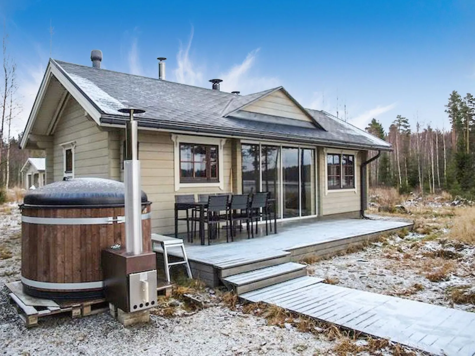 Villa puronotko-Dedans