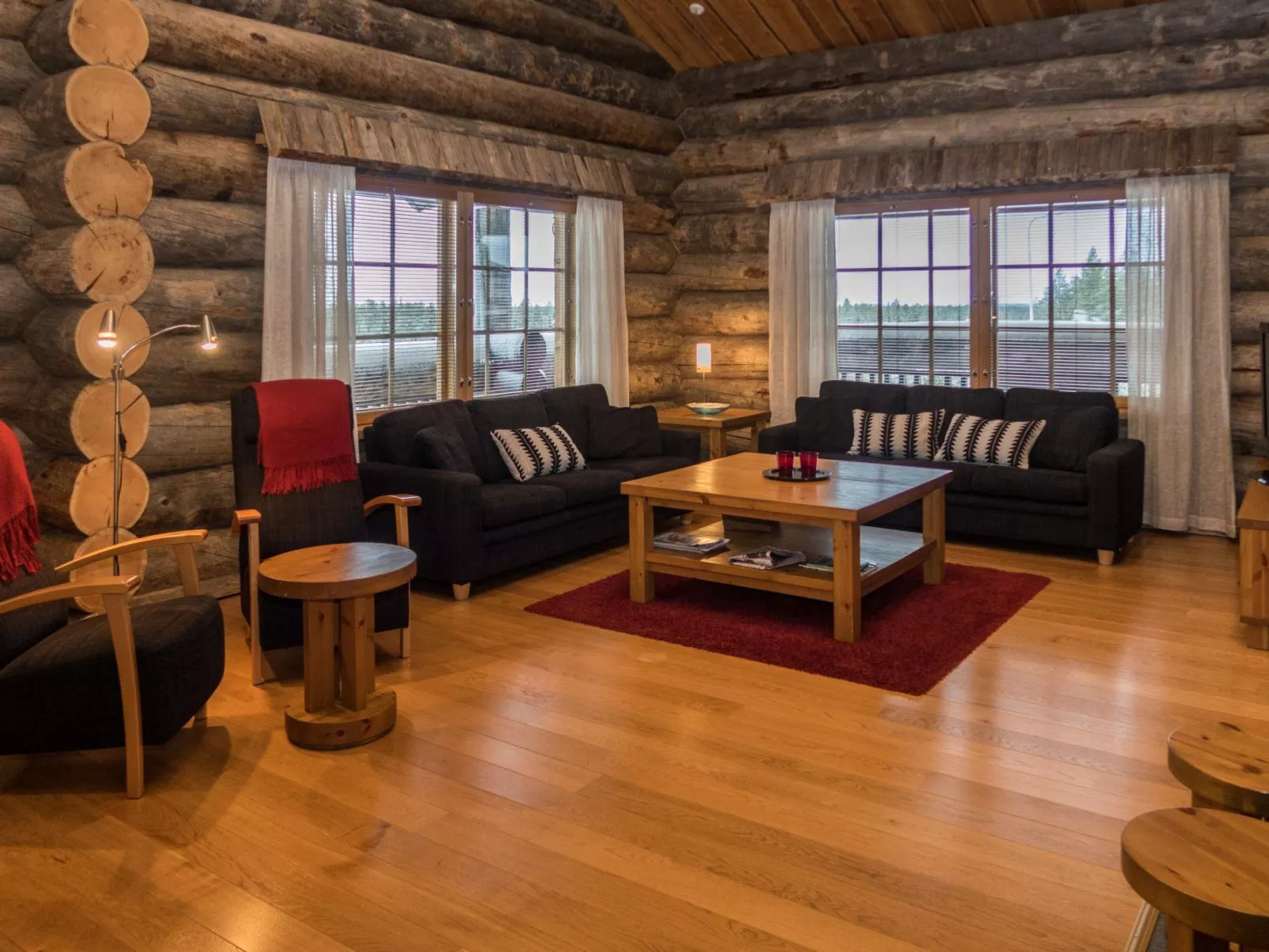 Voimapolku 4 a-Drinnen