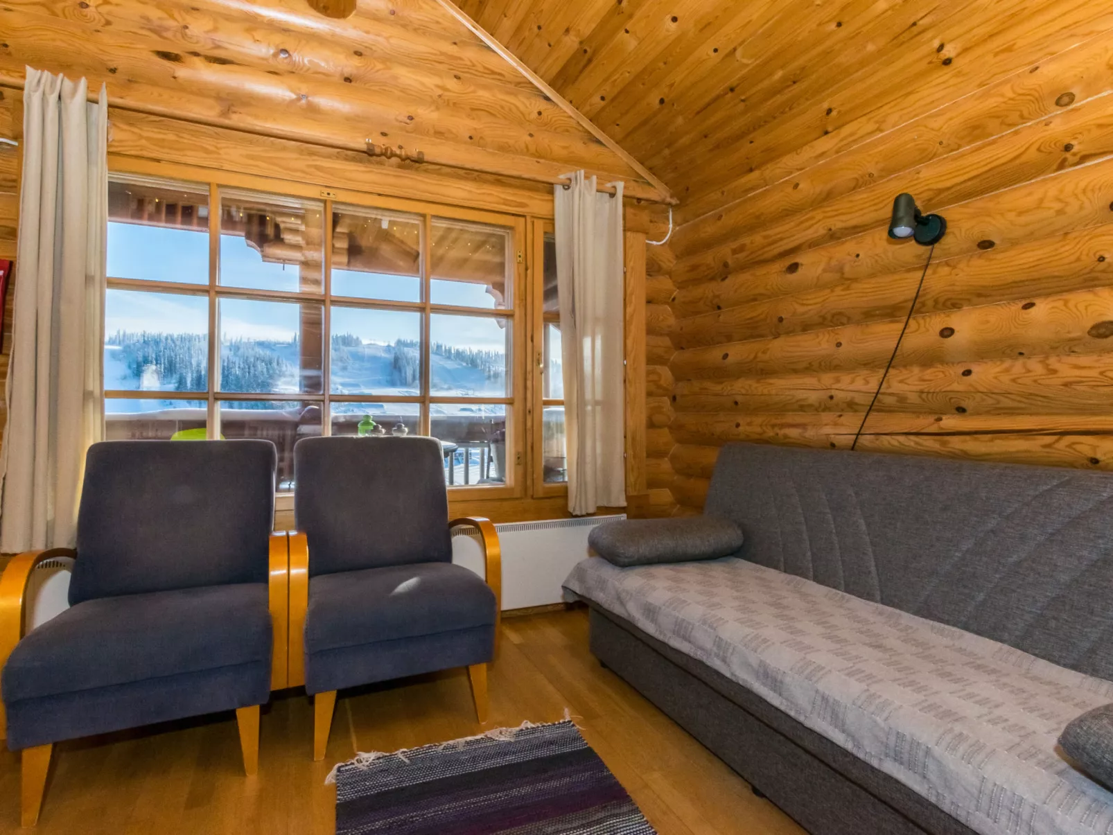 Alppi 7b paritalo-Dedans