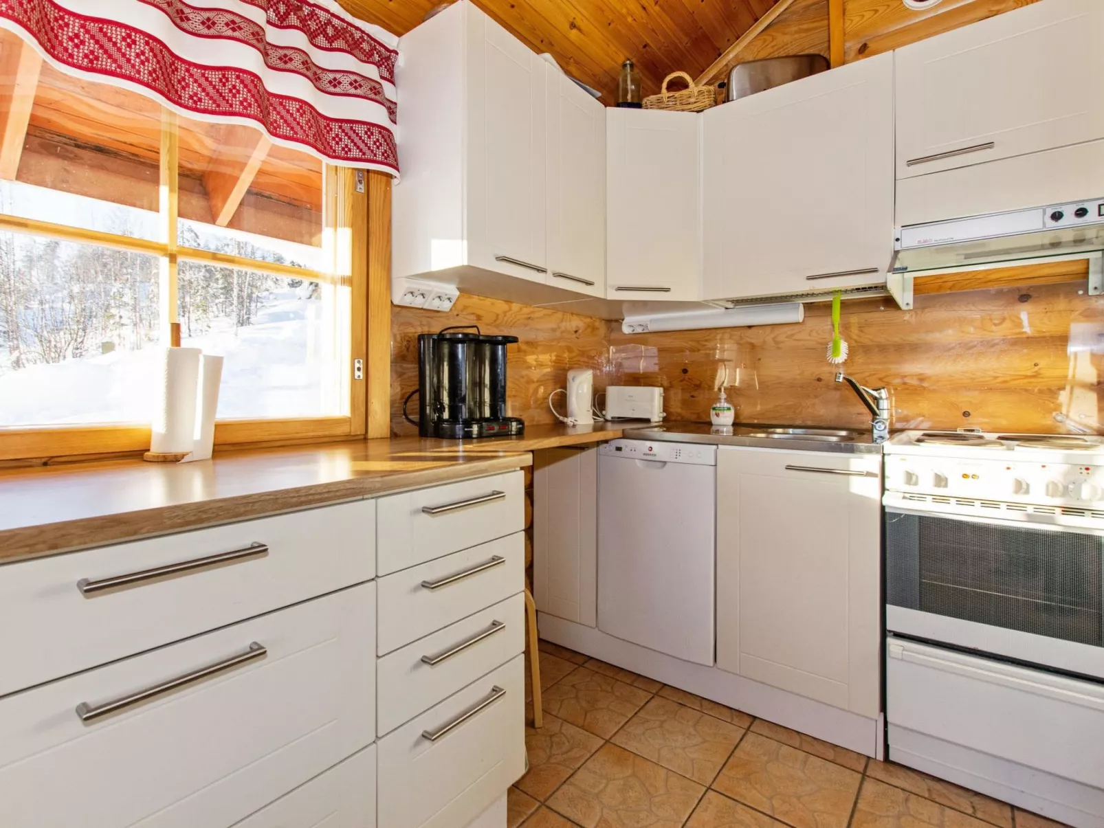 Alppimaja b paritalo-Inside