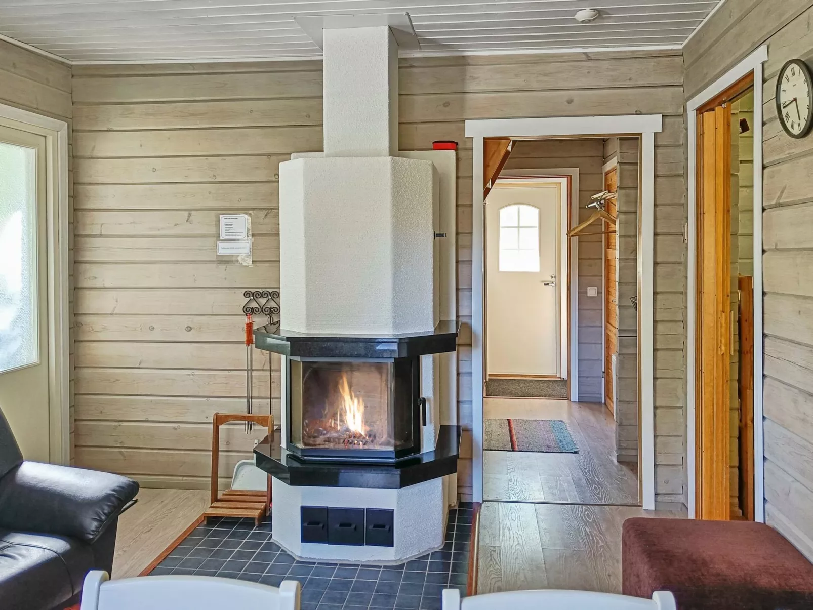 Ukkorinne mökki-Dedans