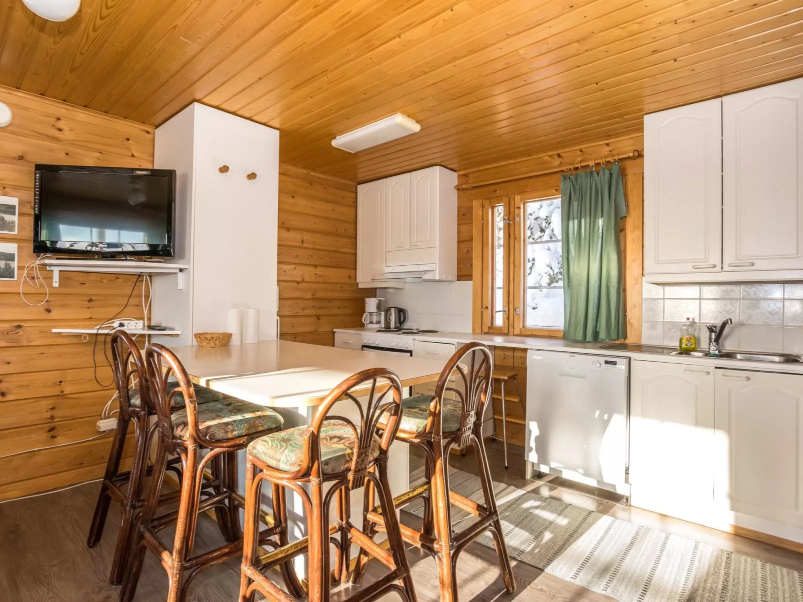 Alppikylä 13a paritalo-Dedans