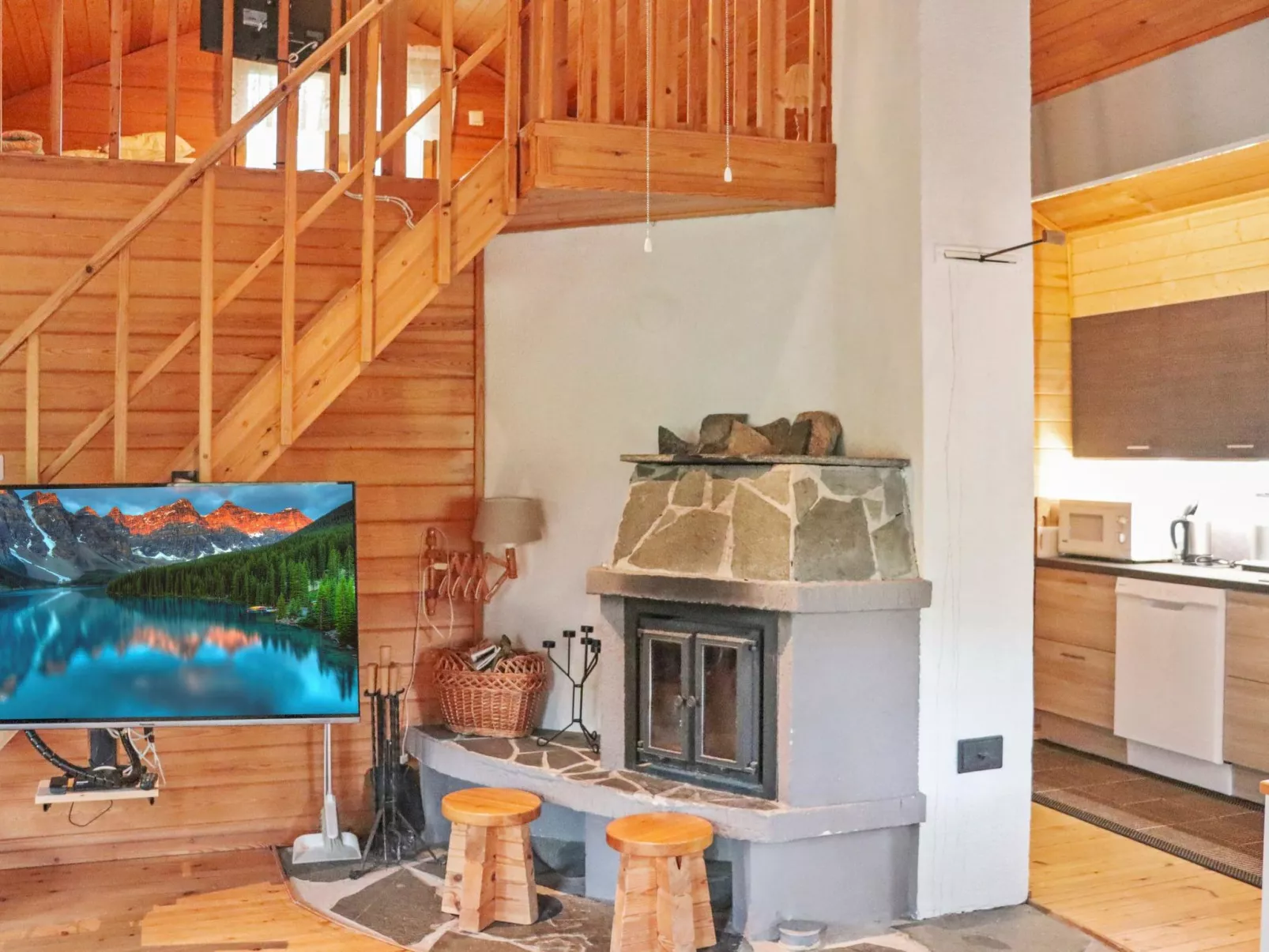 Hyryn herra mökki-Dedans