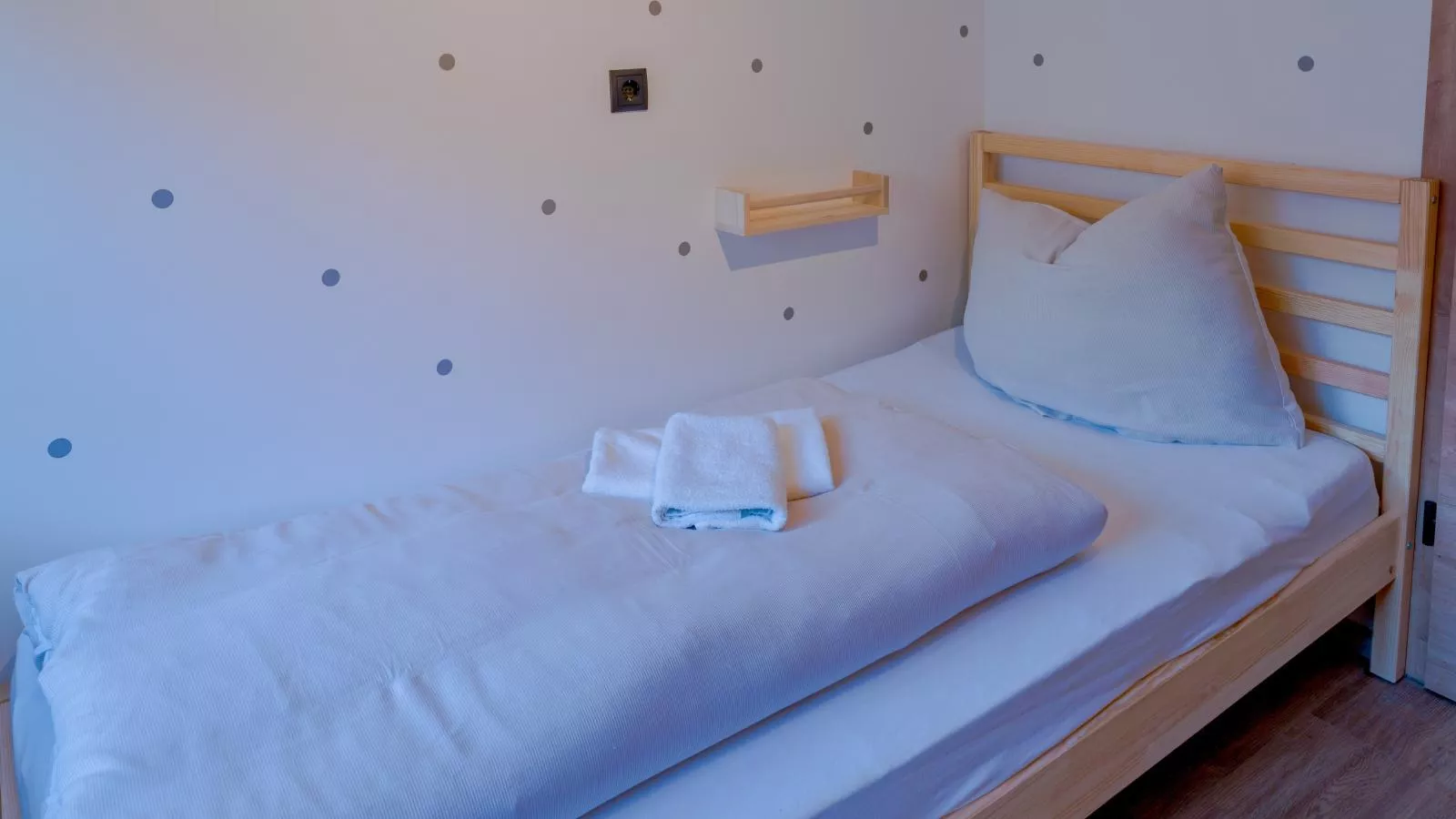 Tirola Stadl Vroni-Bedroom