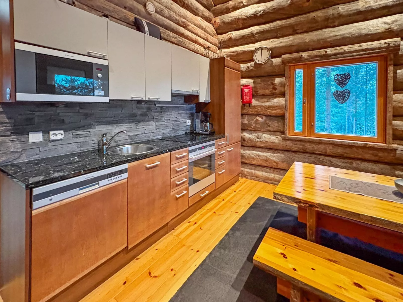 Rukan skikolo-Inside