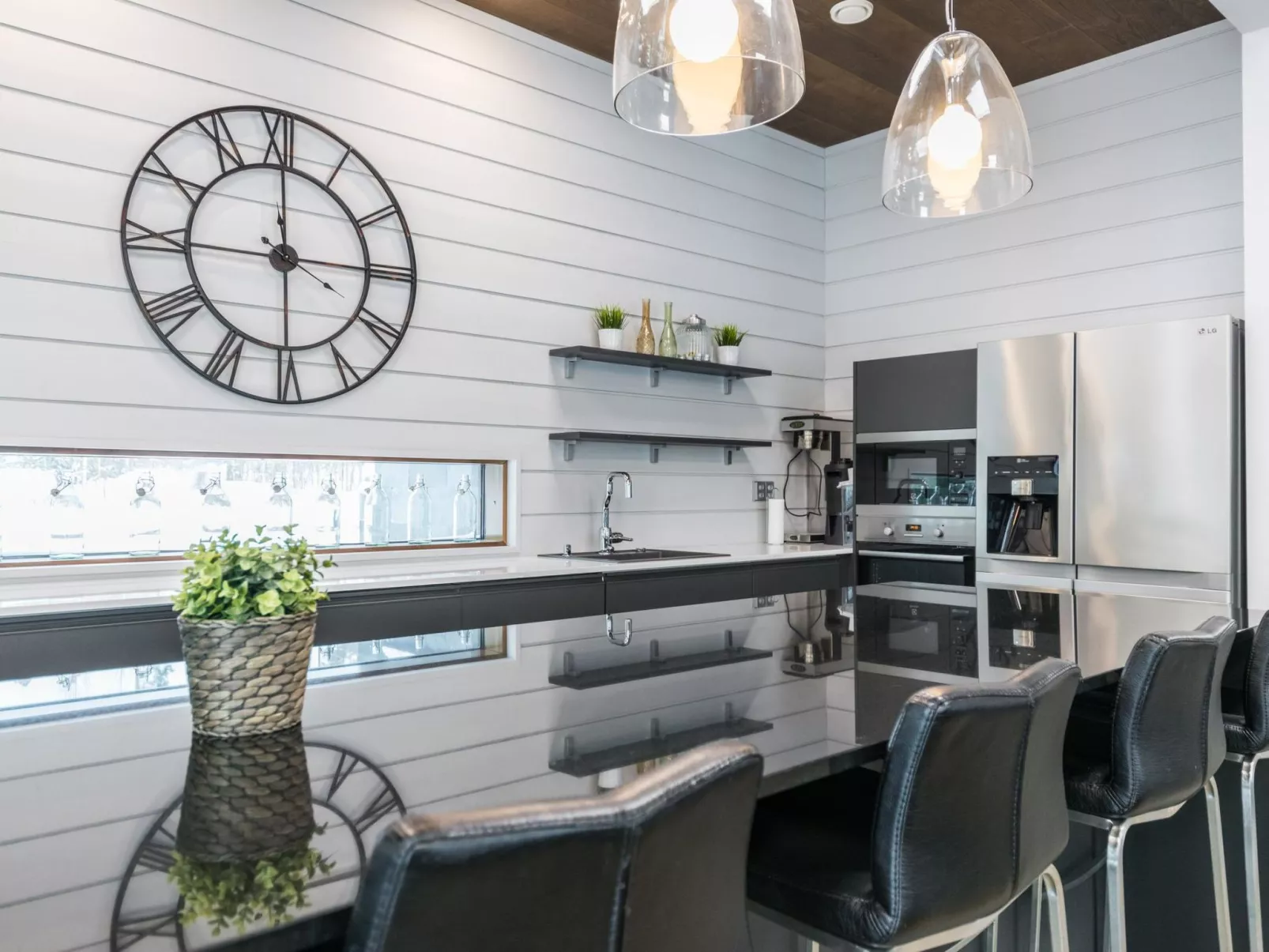 Naava kaarna spa-Drinnen