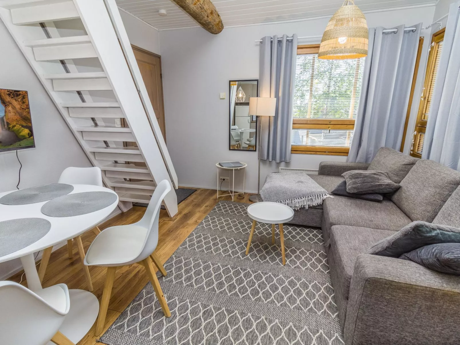 Rukaköngäs 27-Drinnen