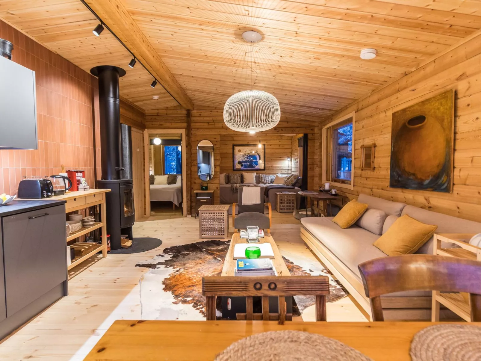 Kelokaltiokylän maja 22-Dedans