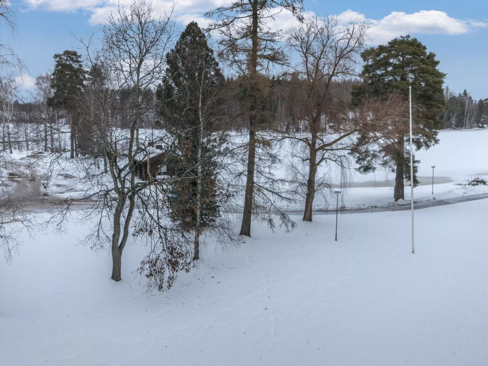 Kylpylä-hotelli, huone 448-Dedans