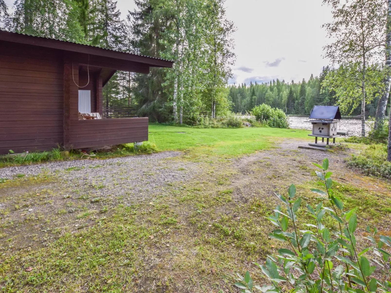 Sieralahden lomakylä, mökki 1-Dedans