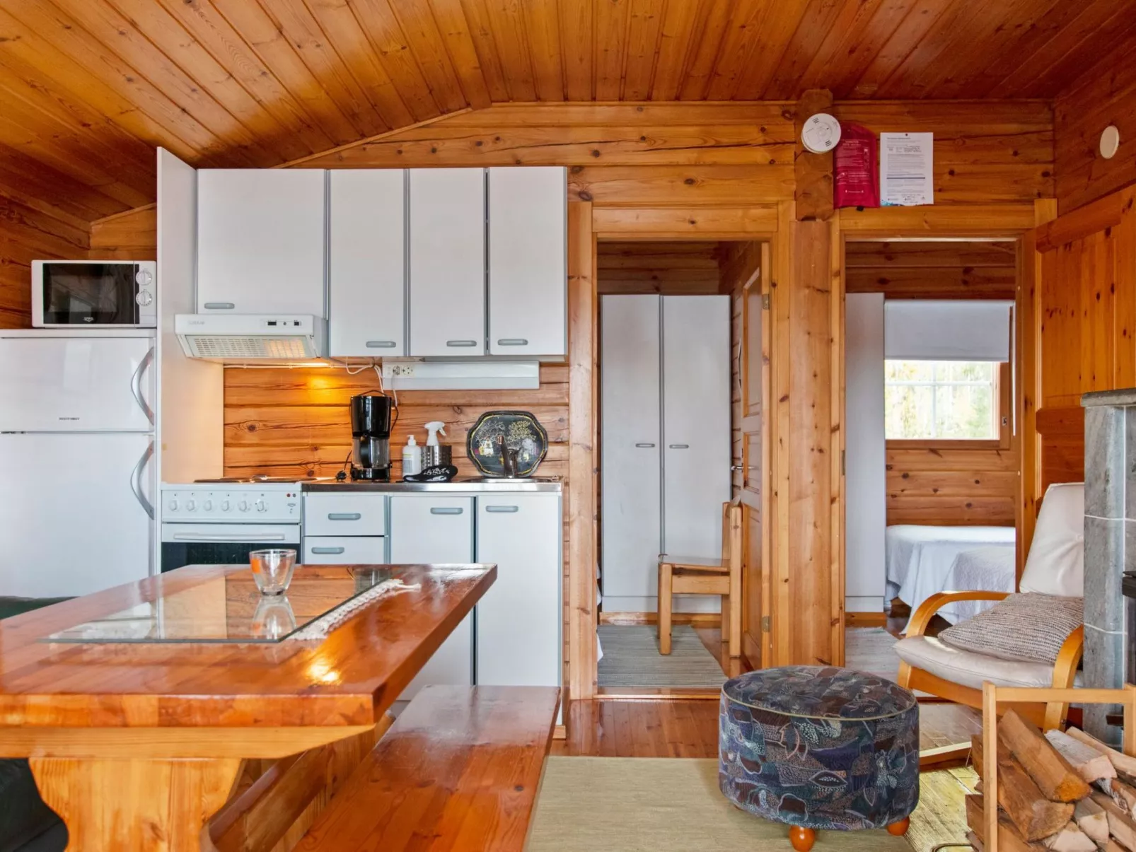 Lahdenpohja, vaikon loma 7-Dedans