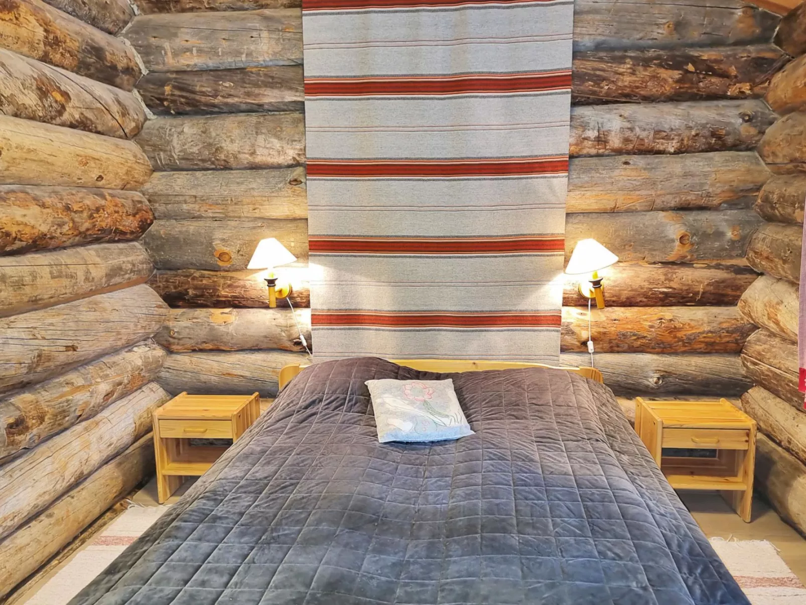 Kuusiruka 10-Drinnen