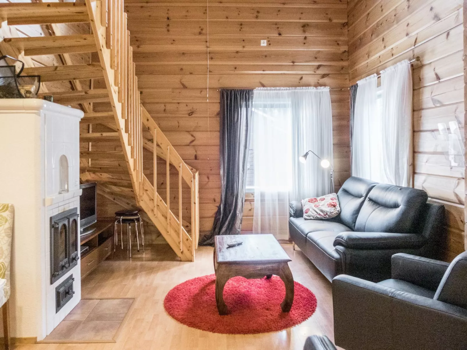 Klz 10. opaali-Dedans