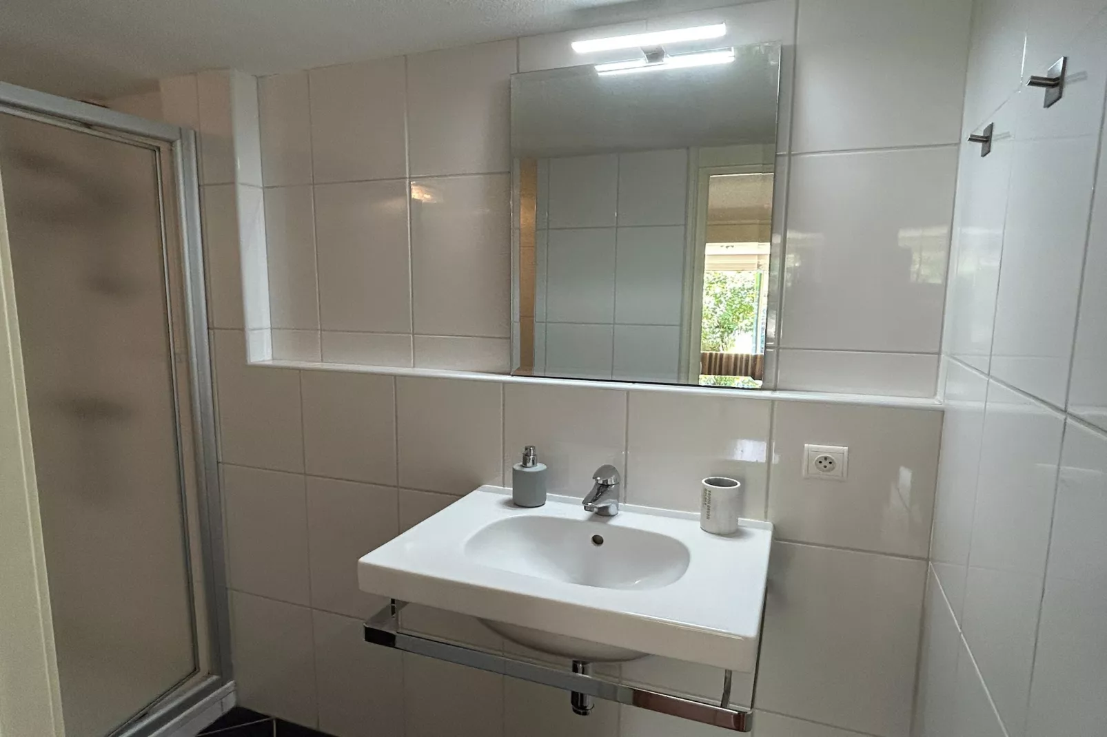 Sur la Cave-Badezimmer