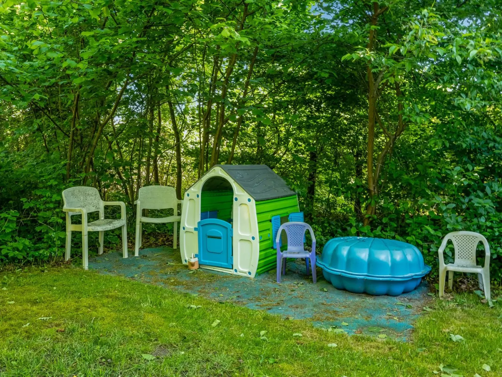 "Tenaya" - 200m to the fjord-Outside