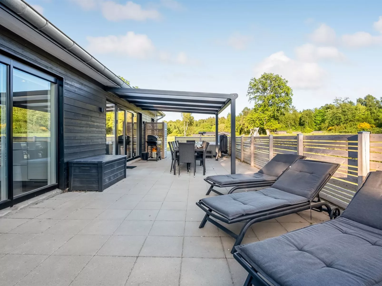 "Finulf" - 300m from the sea-Draußen