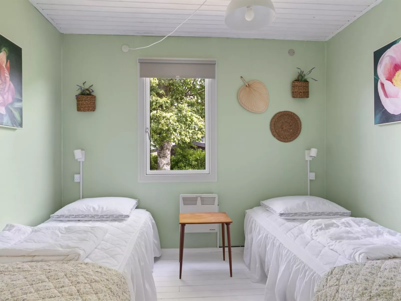 "Nis" - 250m from the sea-Inside