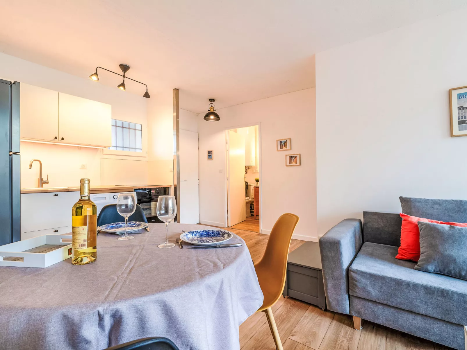 Plein Soleil-Drinnen