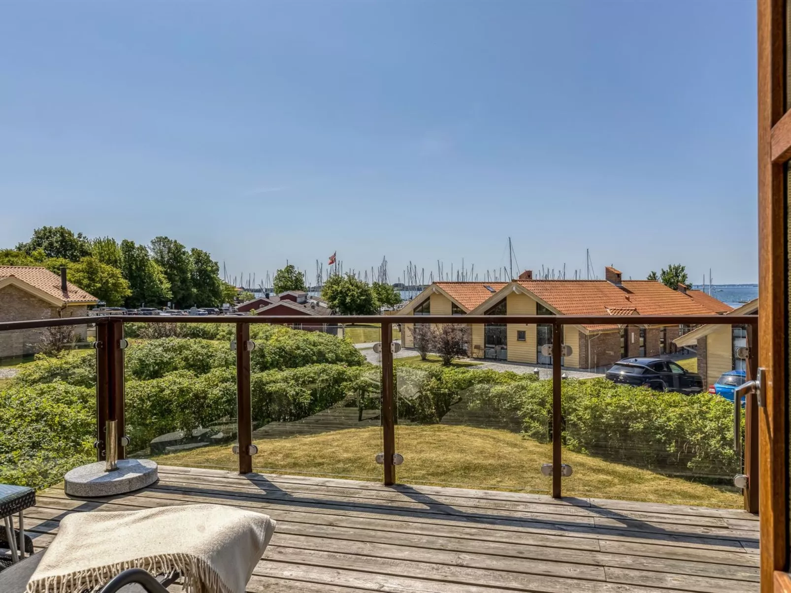 "Era" - 100m from the sea-Outside