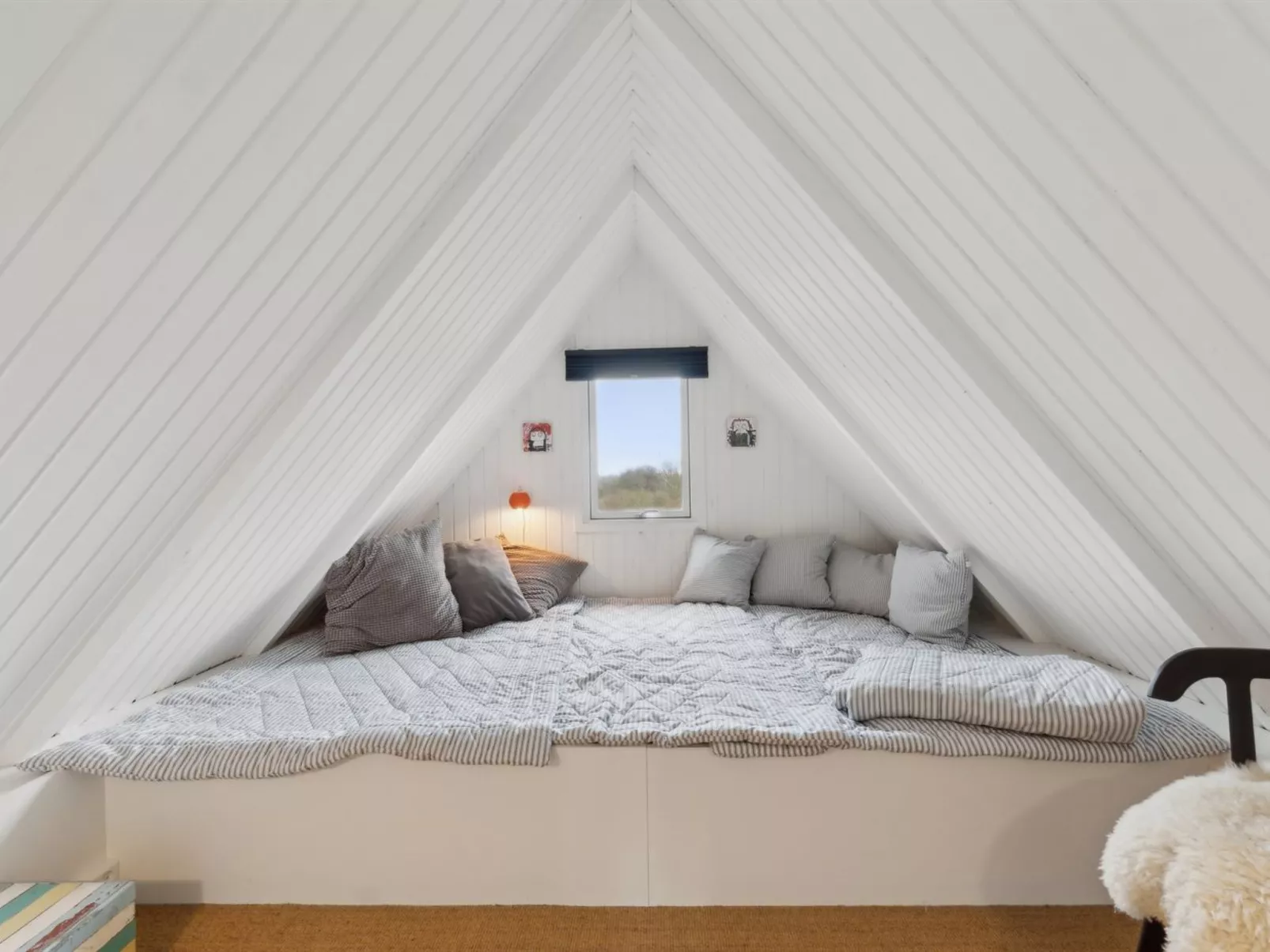 "Svenne" - 1.4km from the sea-Drinnen