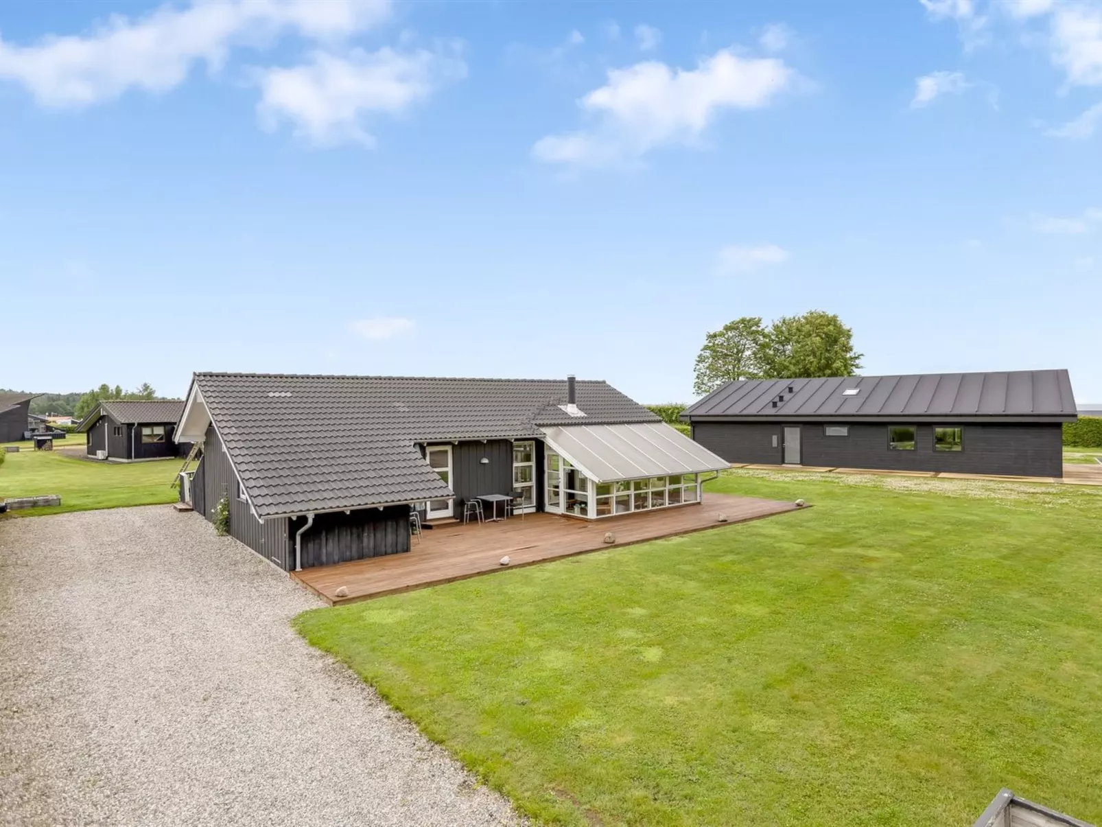 "Winald" - 150m from the sea-Outside