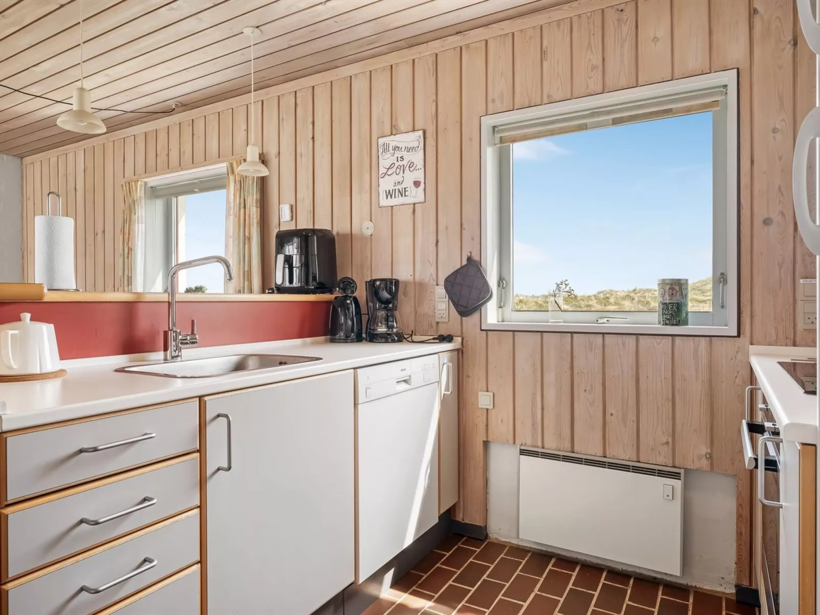 "Aike" - 1km from the sea-Inside