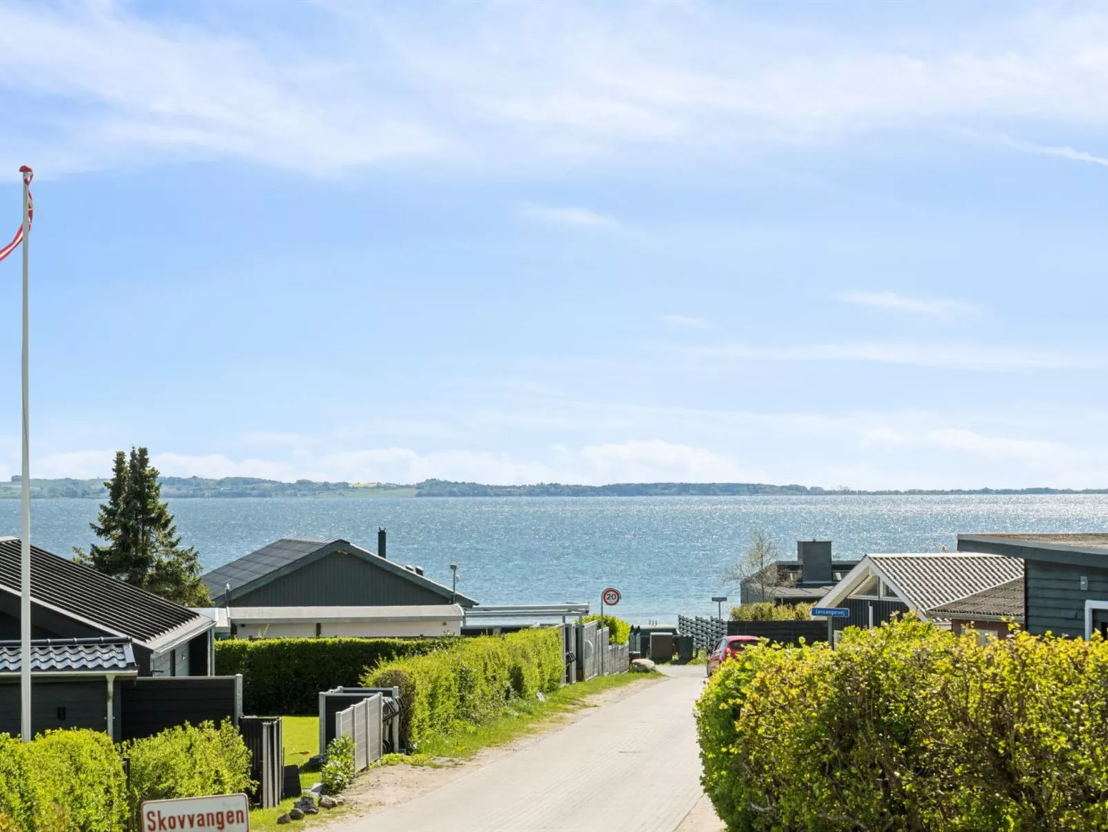 "Fabine" - 75m from the sea-Outside