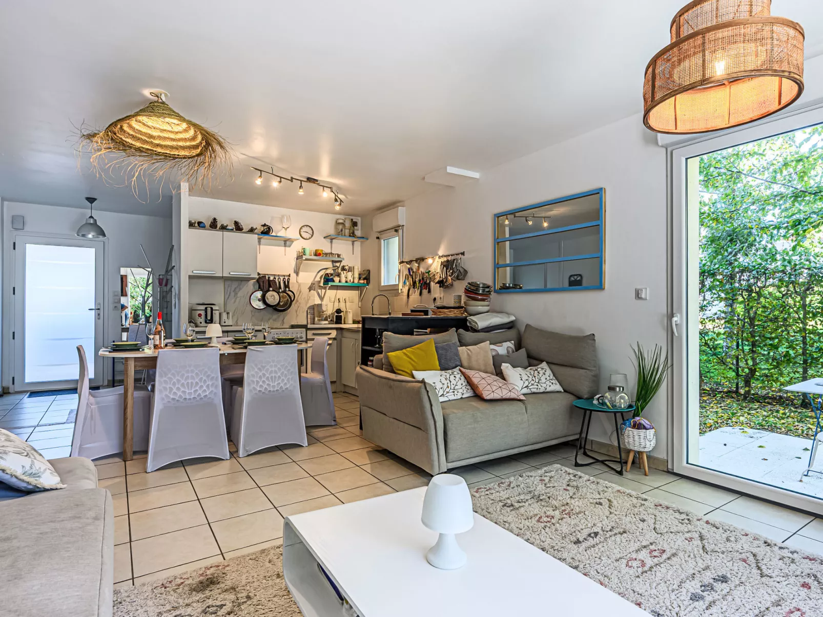 Maison de l'Amaryllis - Inside