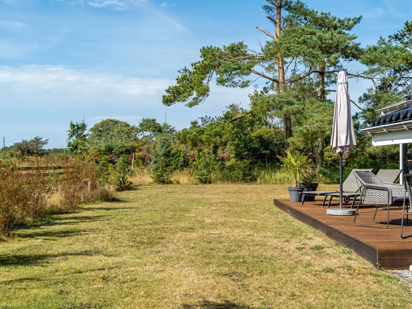 "Legolas" - 880m from the sea-Draußen