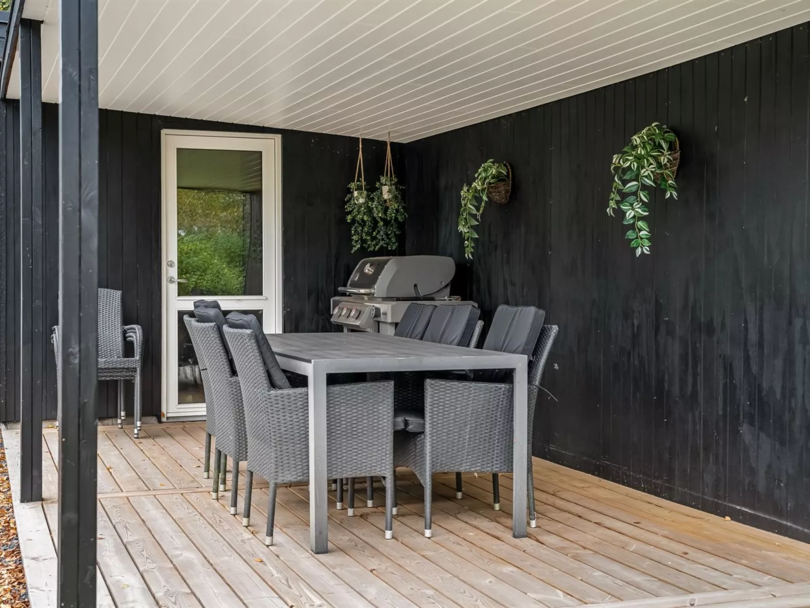 "Silvia" -  from the sea-Draußen