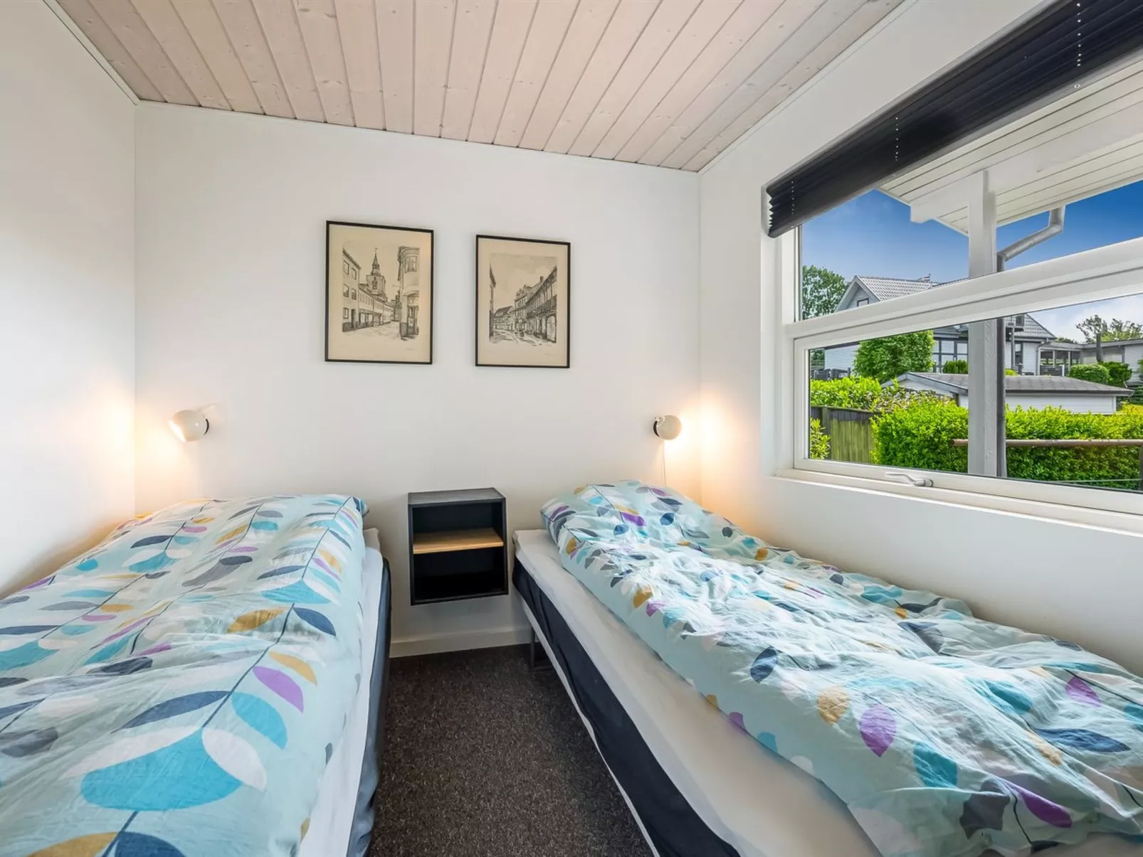 "Akira" - 250m from the sea-Dedans