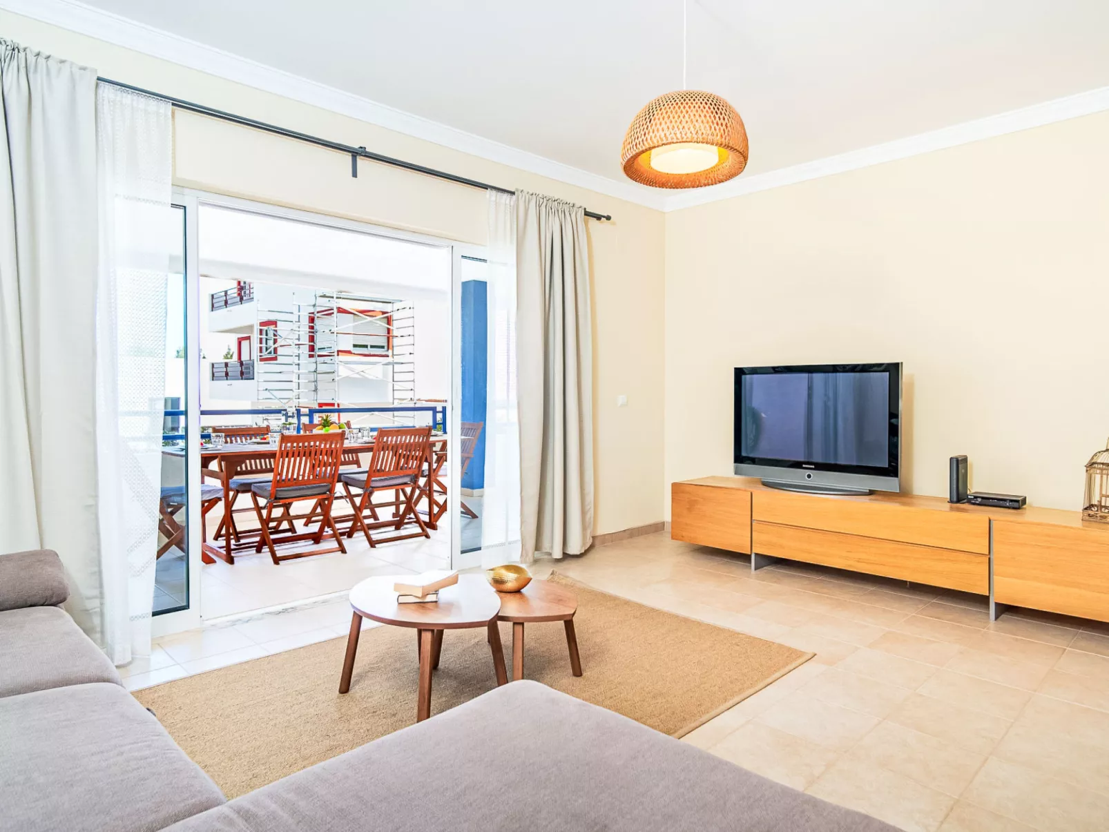 Mediterrâneo-Dedans