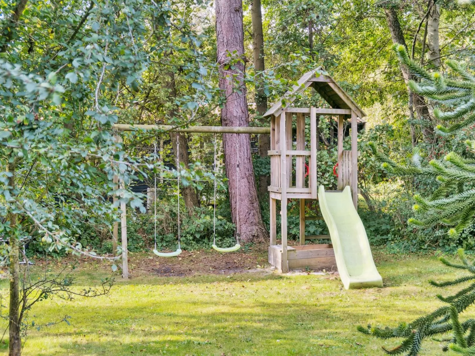 "Eilke" - 125m from the sea