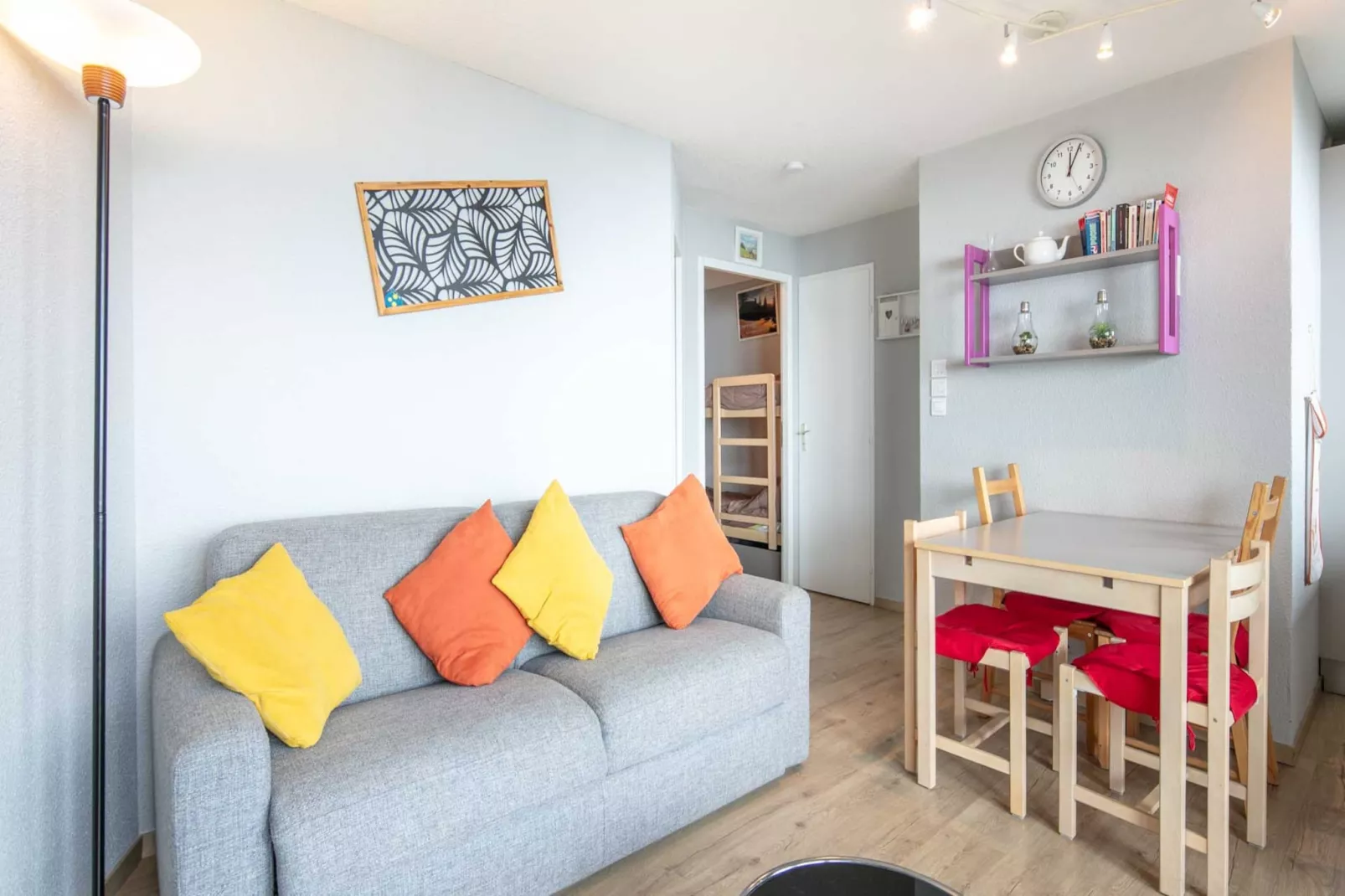 Le Vernon N°1215 - 2P6-Living room