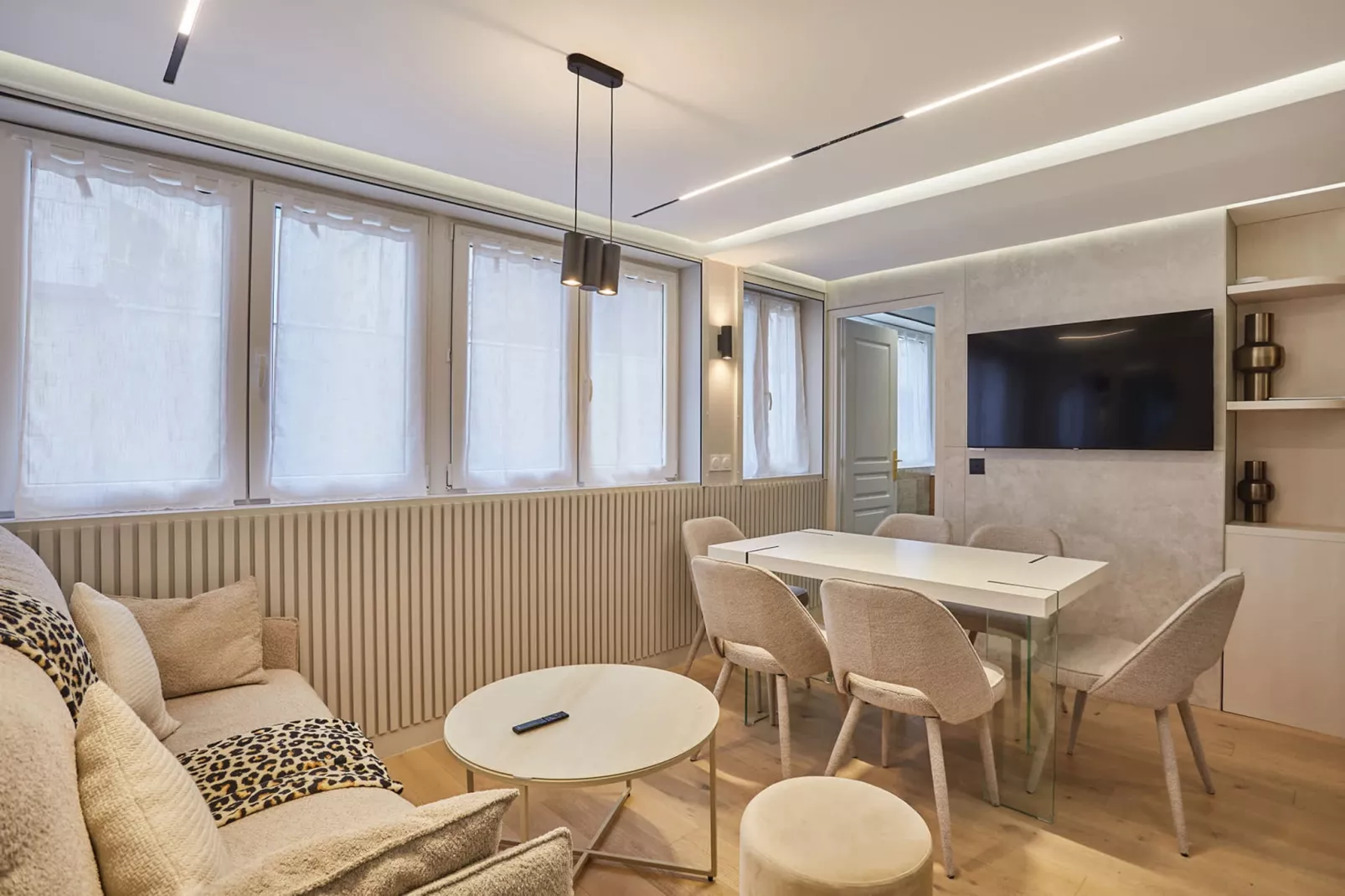 FONDARY 4-Image-tags.